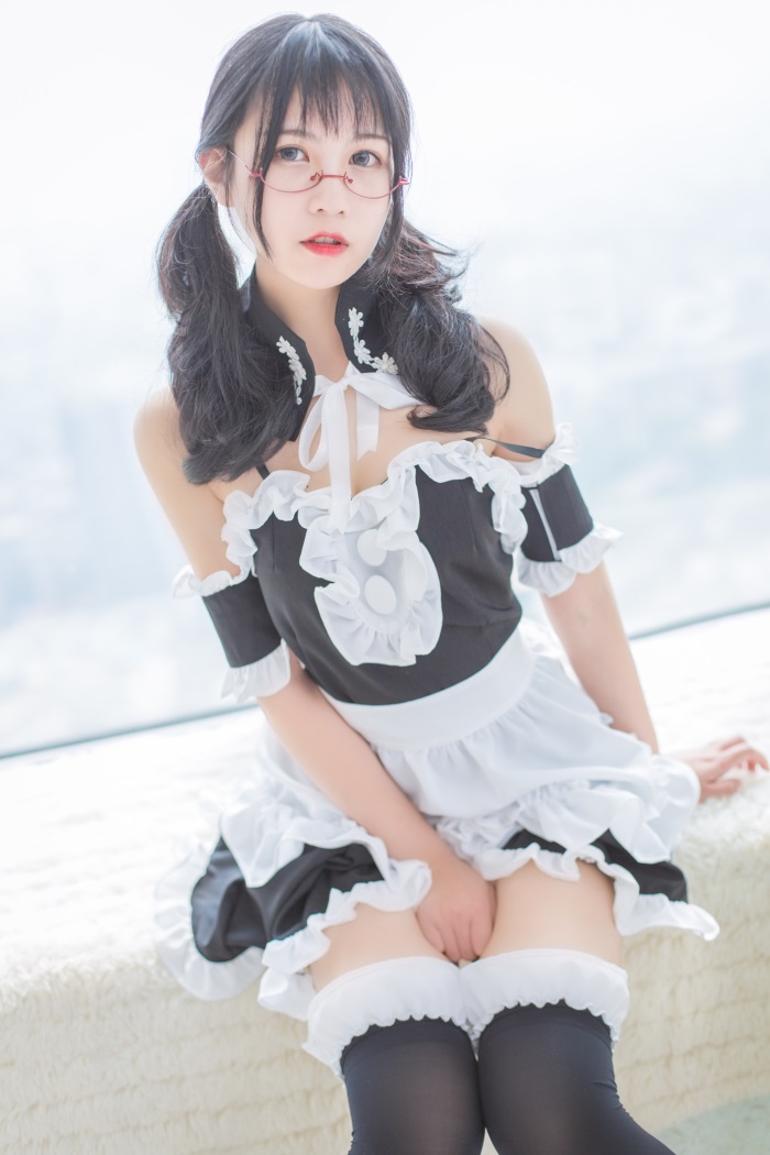 网红Coser@逐月SU 2018-7月女仆写真 [66P+1V/884MB] 网红Coser-第1张