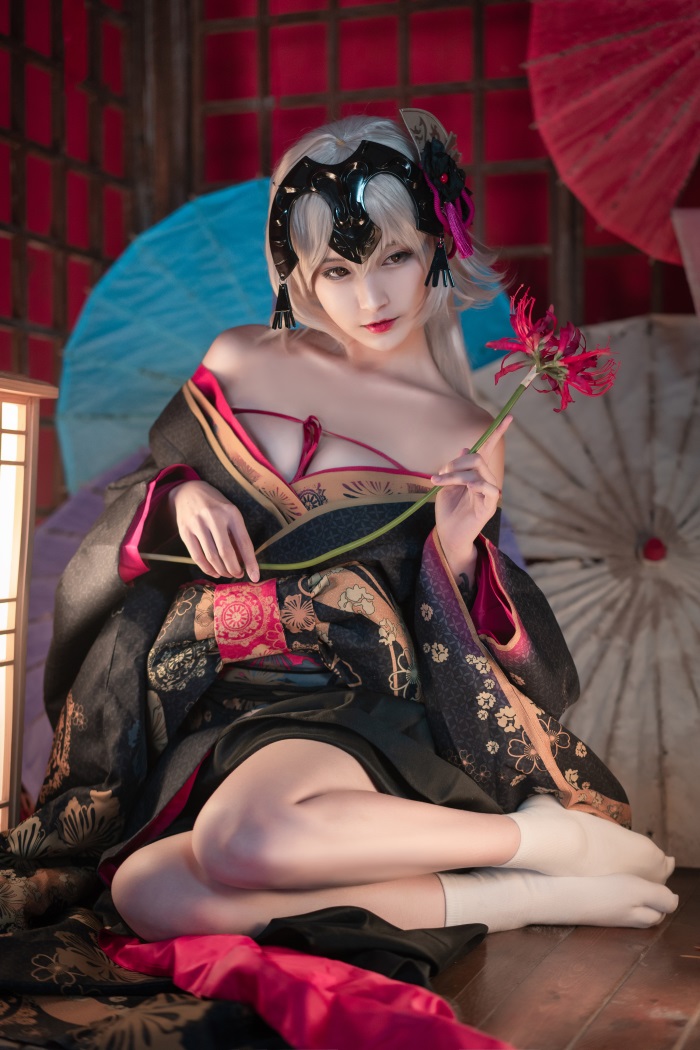 网红Coser @铁板烧鬼舞w 花魁1 [35P/562MB] 网红Coser-第2张