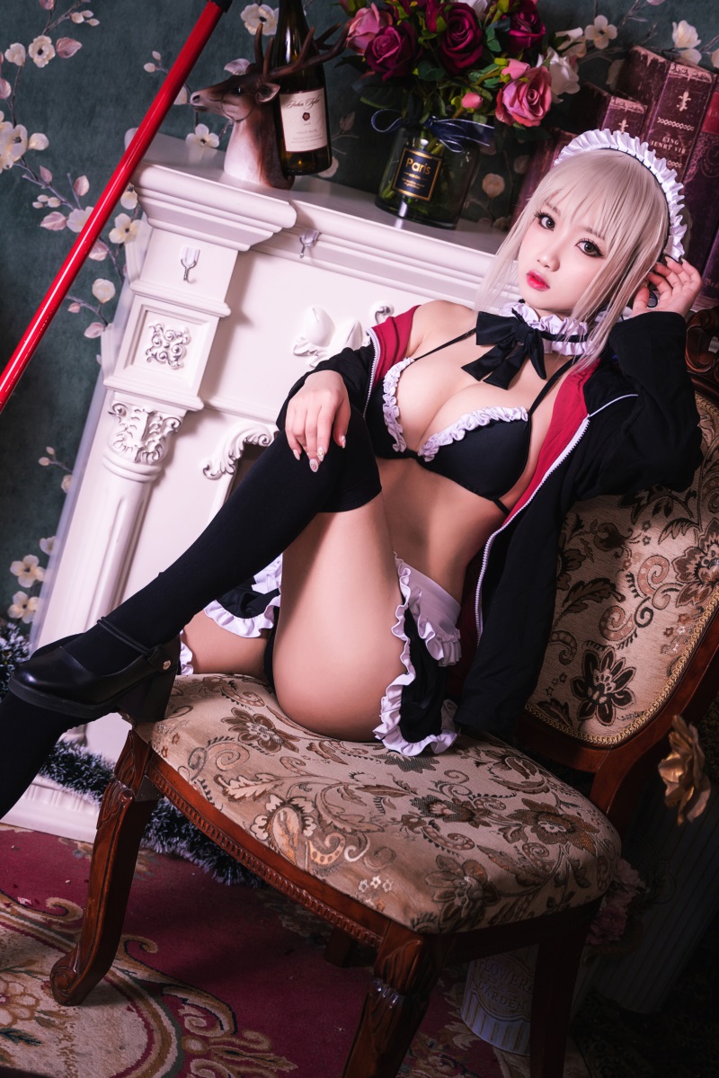 网红Coser 法兰西村姑&日不落饭桶系列 004 [26P/534MB] 网红Coser-第4张