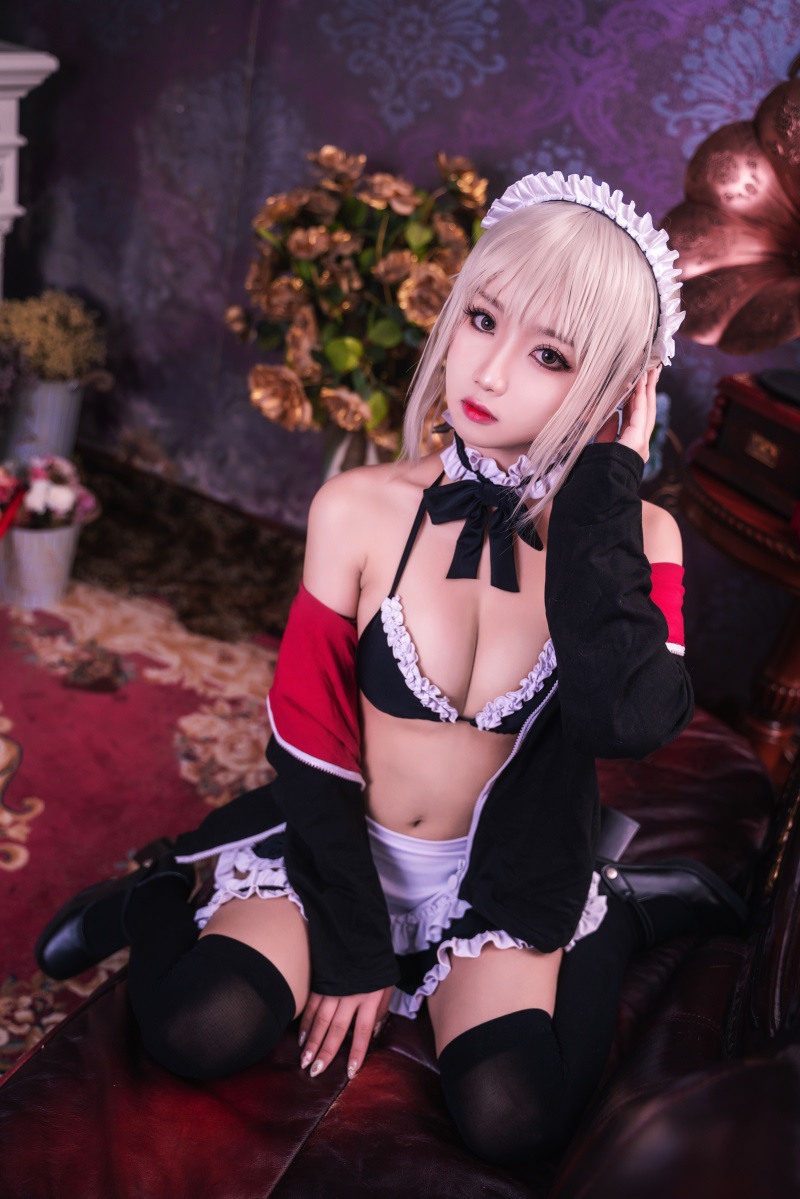 网红Coser 法兰西村姑&日不落饭桶系列 004 [26P/534MB] 网红Coser-第2张