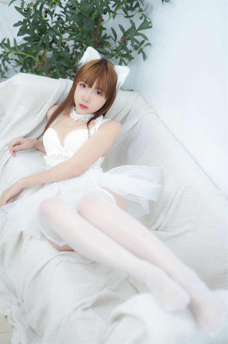 网红Coser@二佐Nisa 白色婚纱 [28P/272MB] 网红Coser-第3张