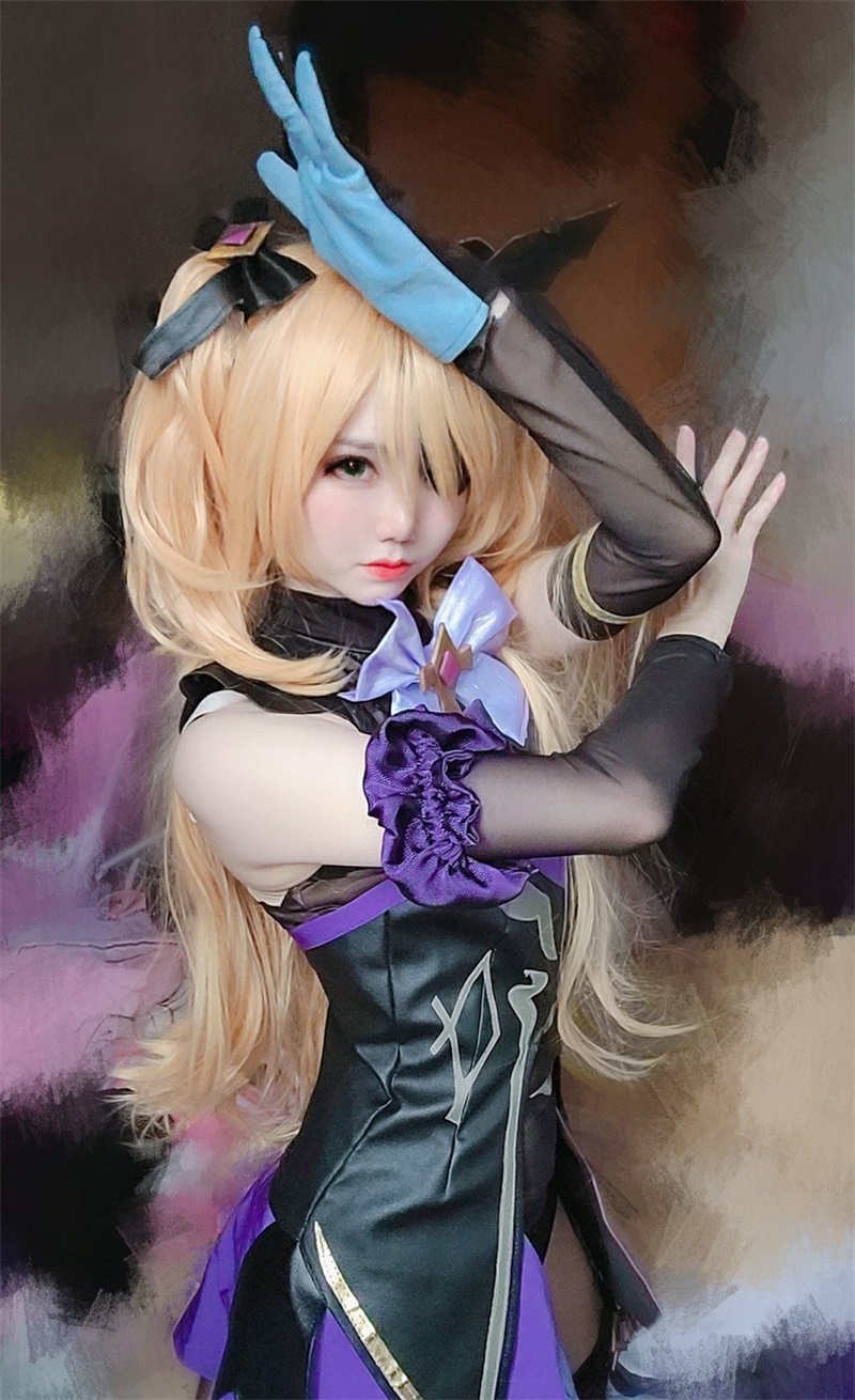 网紅Coser@Sally Dorasnow Fischl Selfie[15P/19MB] 网红Coser-第3张