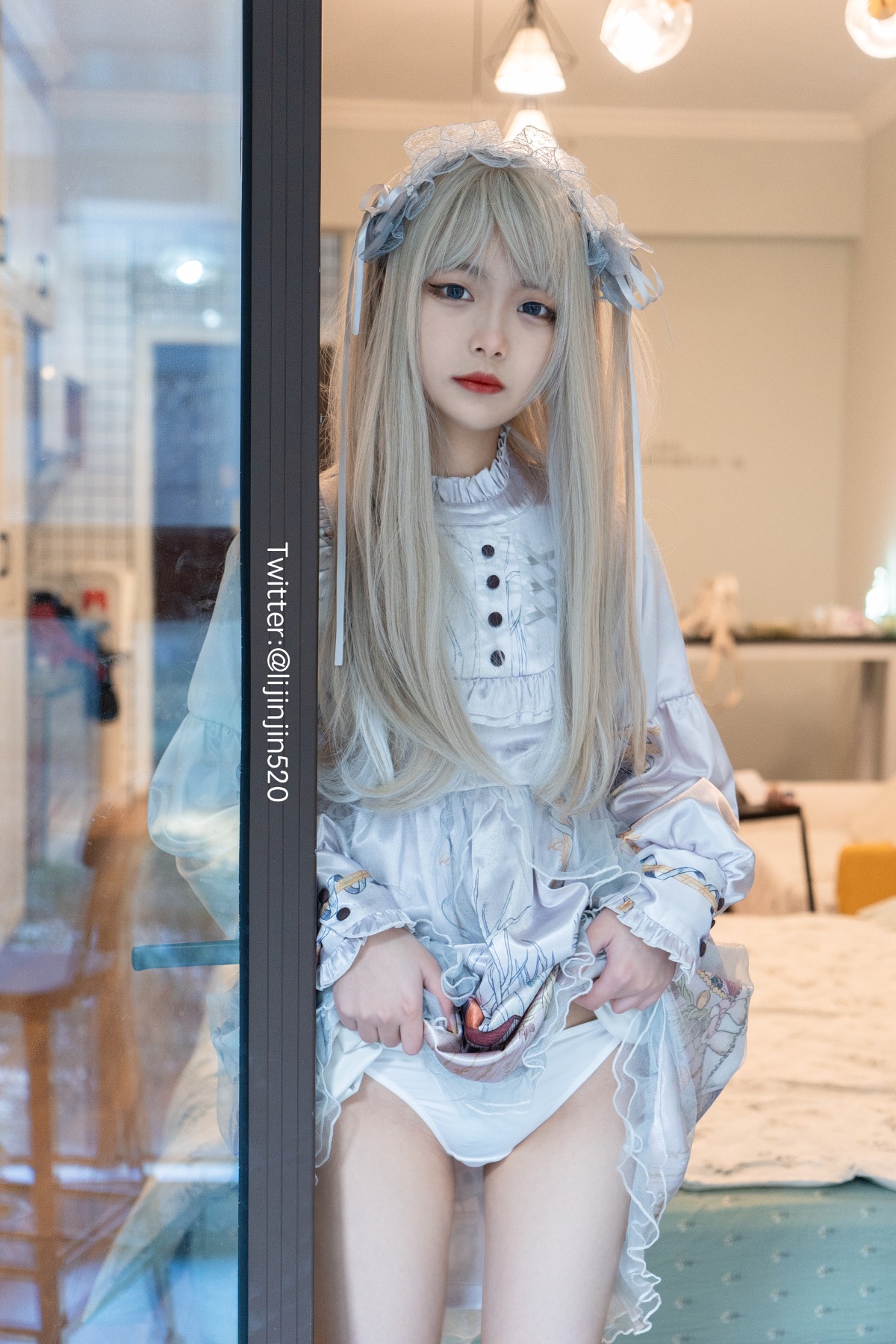 人气博主@梨瑾瑾 – LO娘 [20P/222MB] 网红Coser-第3张