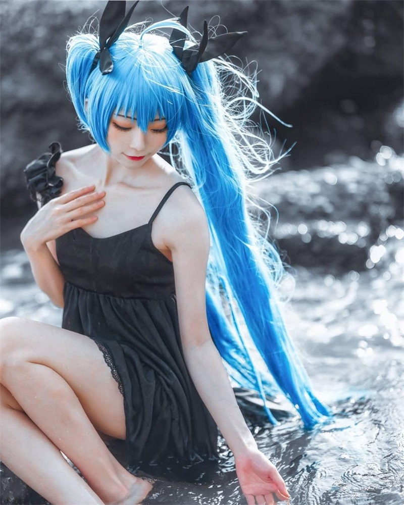 人气Coser@Kitaro_绮太郎 初音miku4[18P-29MB] 网红Coser-第2张