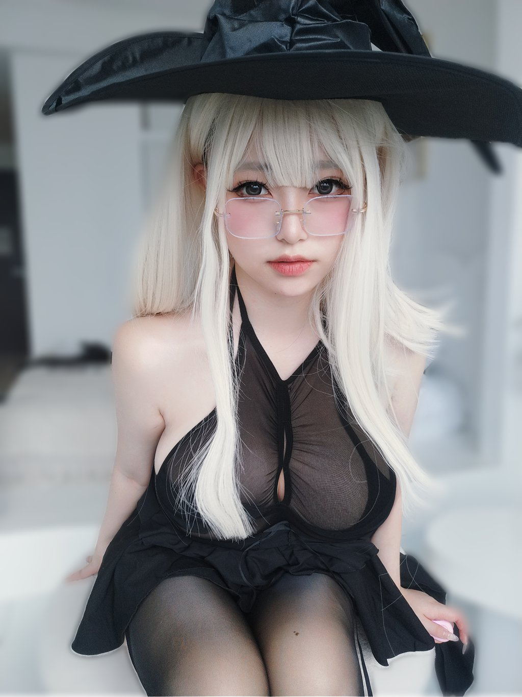 人气Coser@女主K 04.女主K 女巫[20P+1V-115.7M] 网红Coser-第3张