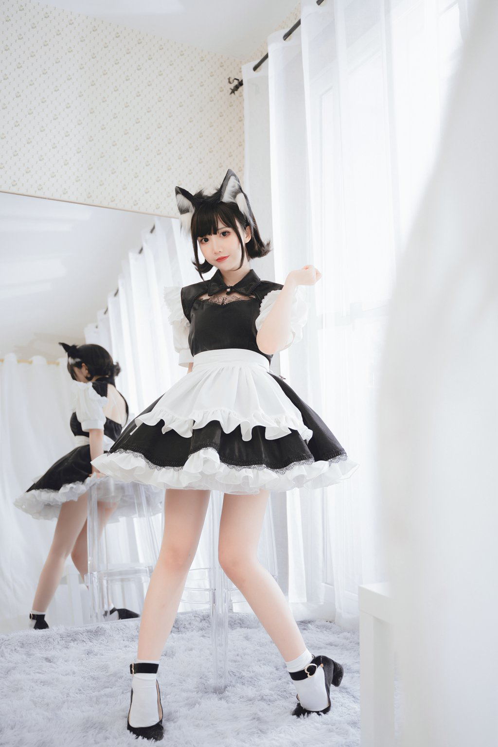 人气动漫Coser@面饼仙儿 开胸女仆 [17P/115MB] 网红Coser-第2张