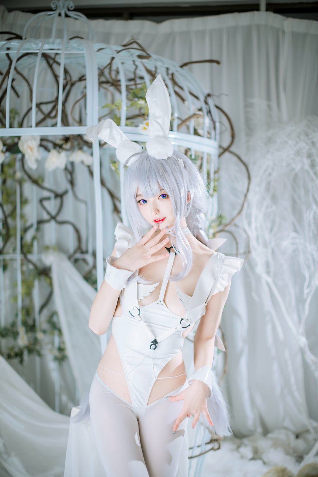 网紅Coser@封疆疆v 恶毒 [32P/275MB] 网红Coser-第4张