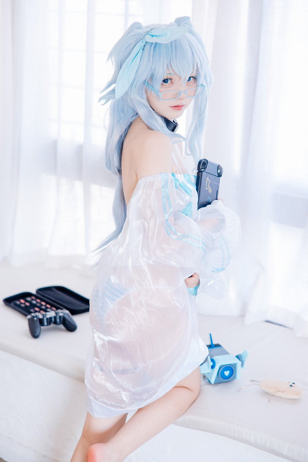 动漫博主@花铃 PA15 游戏时光 [14P/47MB] 网红Coser-第3张