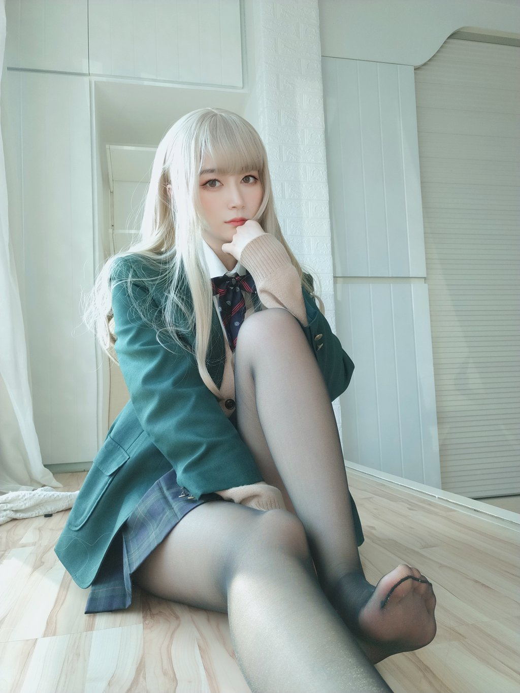 人气动漫Coser@白银81_ 灰色空间 [92P/1V/578MB] 网红Coser-第1张