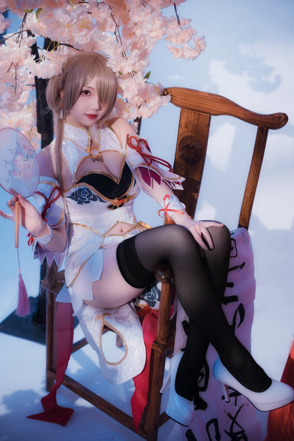 知名动漫博主@雪晴Astra 崩坏3 丽塔·浣溪沙旗袍 [56P/5V/287MB] 网红Coser-第1张